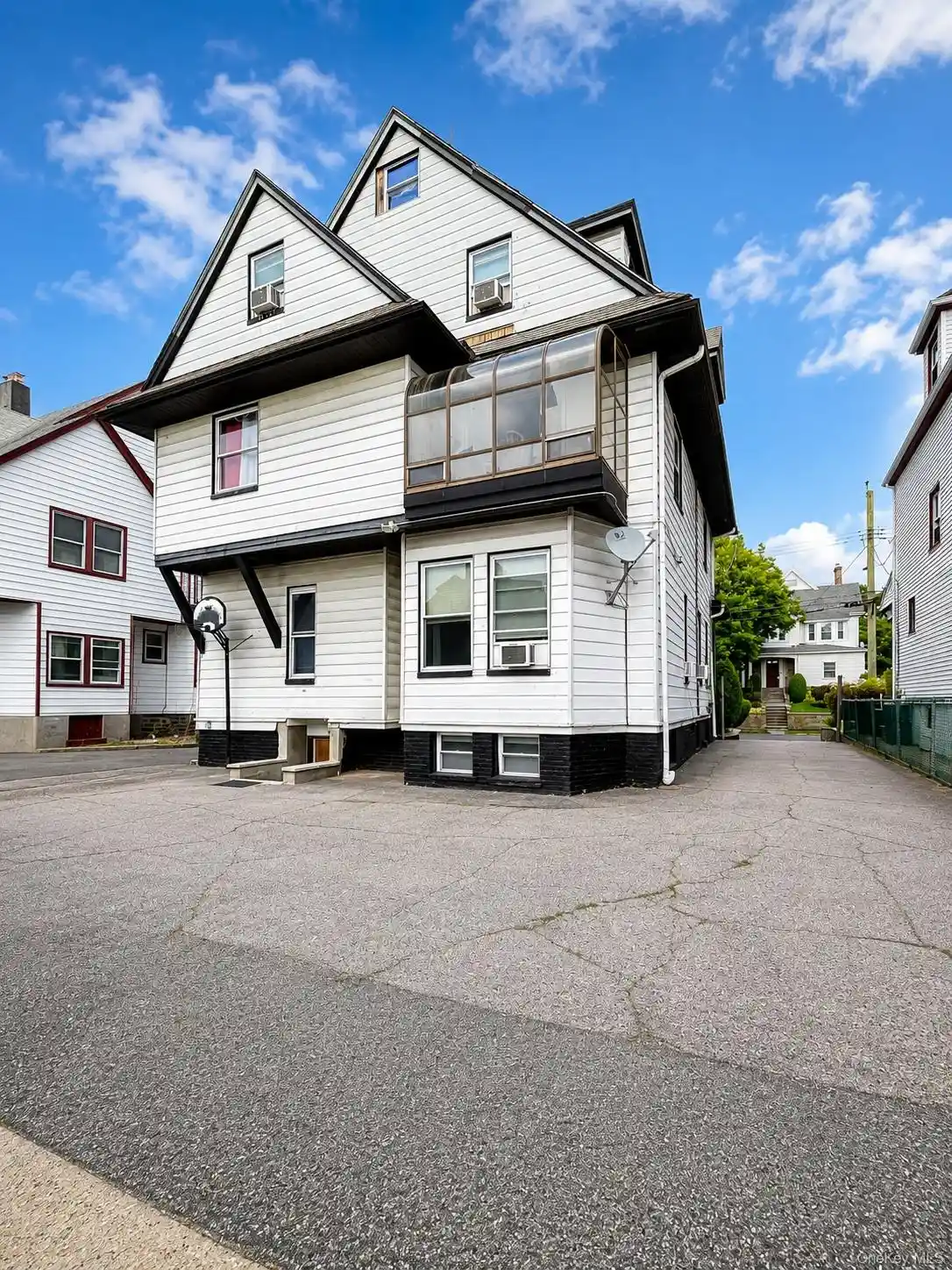 Listing Photo 2 - Condo for sale in 240 N Fulton Ave located at 240 N Fulton Ave, Mount Vernon, NY 10552 - Unit 240 N Fulton Ave
