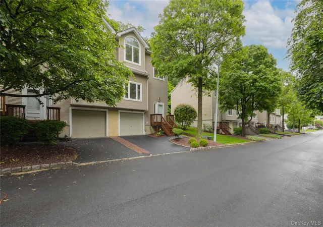 Homes for sale in Clarkstown, NY | 138 Foltim Wy, Clarkstown, NY 10920 | MLS# 1004232