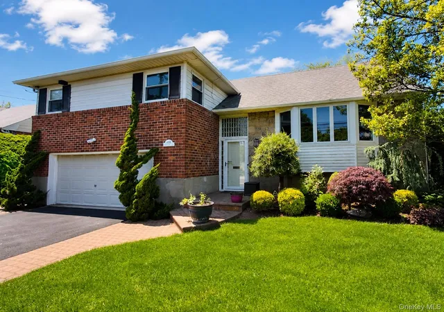 2nd image of 3452 Turf Rd, Oceanside, NY 11572 | MLS# 1004235