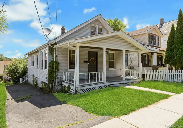 Homes for sale in Haverstraw, NY | 91 Clove Ave, Haverstraw, NY 10927 | MLS# 1004236