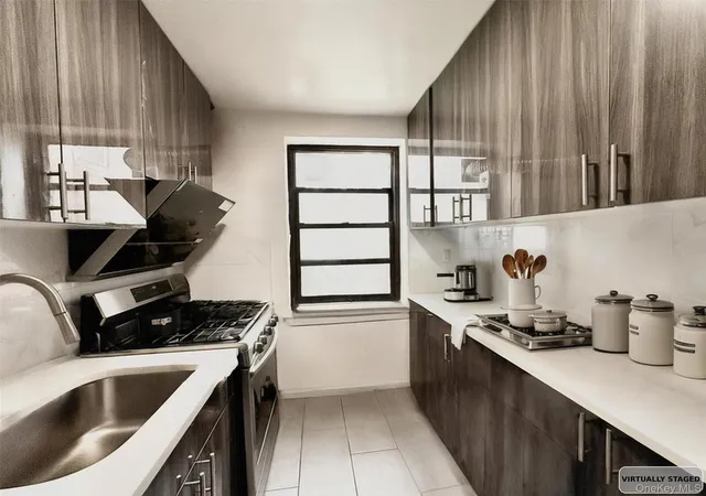 4th image of 138-12 28Th Rd, New York, NY 11354