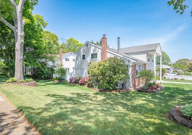 4th image of 5 Spruceton St, Brookhaven, NY 11784 | MLS# 1004260