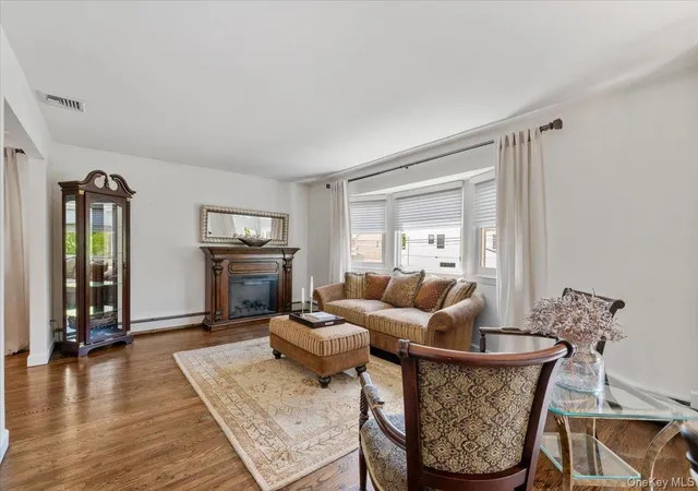3rd image of 2499 Haff Ave, Hempstead, NY 11710 | MLS# 1004263