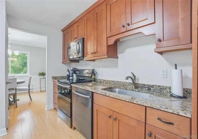 5th image of 205 Village Dr, Southeast, NY 10509 | MLS# 1004295