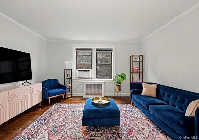 Homes for sale in Greenburgh, NY | 68 E Hartsdale Ave #2L, Greenburgh, NY 10530 | MLS# 1004308