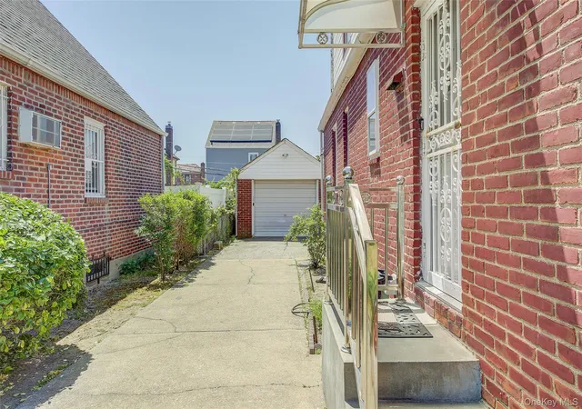 3rd image of 226-08 129Th Ave, Springfield Gardens, NY 11413 | MLS# 1004315