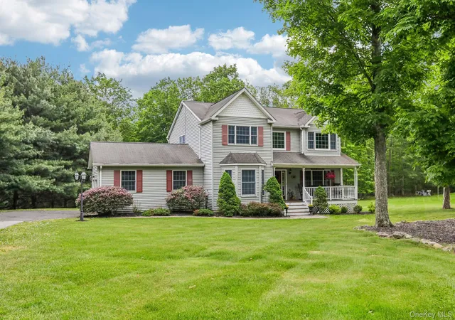 3rd image of 33 Sutherland Dr, Highland Mills, NY 10930 | MLS# 1004321