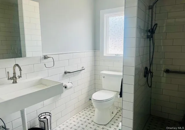 5th image of 8221 251St St, Bellerose, NY 11426 | MLS# 1004376