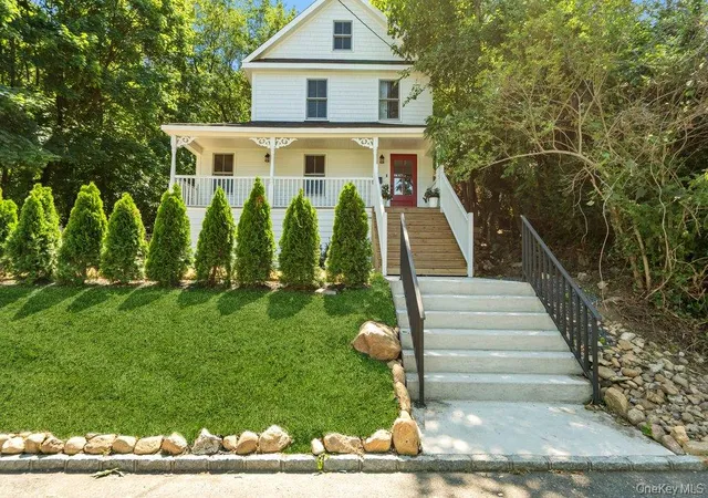 1st image of 17 Tatterson St, North Hempstead, NY 11576 | MLS# 1004381