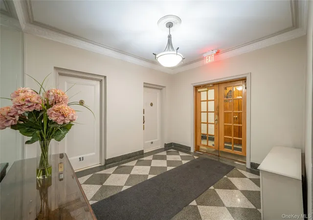 4th image of 45 Pondfield Rd W #1G, Bronxville, NY 10708 | MLS# 1004389