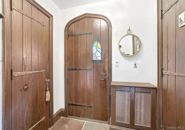 Photo 3 of Single family home for sale at 14 Overhill Rd, New Rochelle, NY 10804 | MLS# 1004405 | Listing updated on 2026-10-04