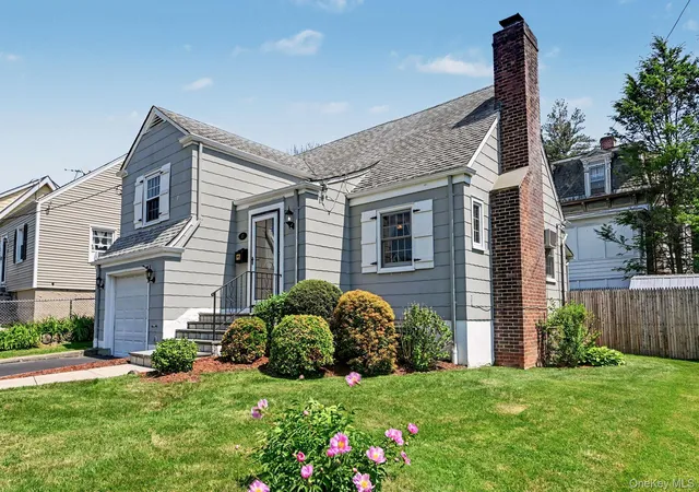 2nd image of 13 Lorenz Ave, New Rochelle, NY 10801 | MLS# 1004416