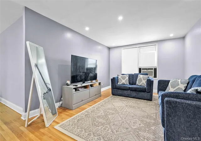 3rd image of 33-44 93rd, New York, NY 11372