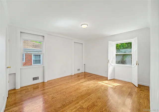 Photo 3 of Sale Pending at 71 11 169th Street, Fresh Meadows, NY 11365 | MLS# 1004441 | Listing updated on 2026-06-26