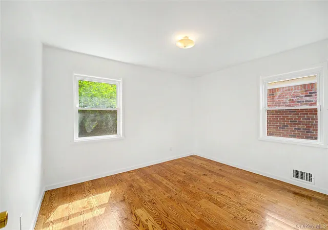 Photo 3 of Sale Pending at 71-11 169th Street, Fresh Meadows, NY 11365 | MLS# 1004441 | Listing updated on 2026-06-26