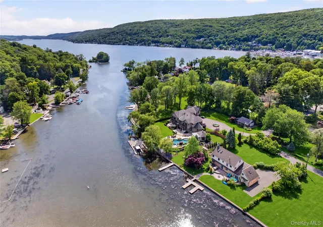 Homes for sale in Greenwood Lake, NY | 2 Grove Ave, Greenwood Lake, NY 10925 | MLS# 1004446