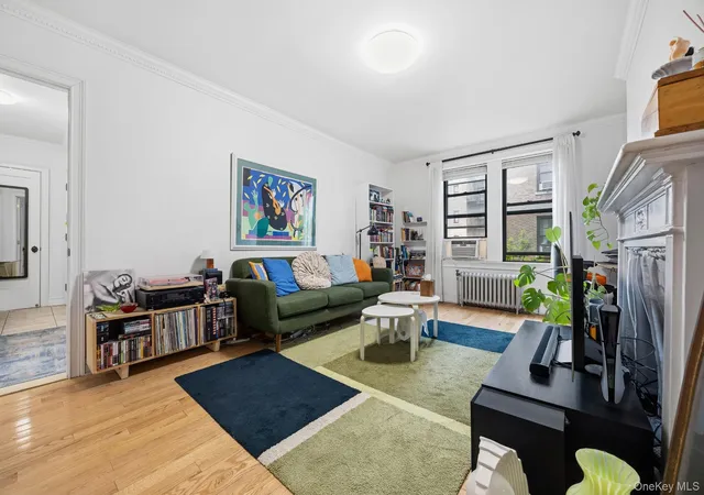 2nd image of 148-09 Northern Blvd #3B, Flushing, NY 11354 | MLS# 1004486
