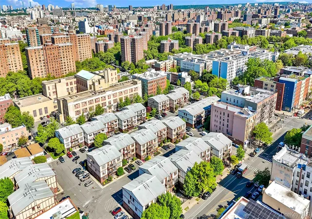 2nd image of 827 E 161st St #B, Bronx, NY 10459 | MLS# 1004497