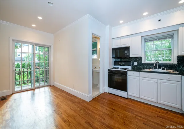 Listing Photo 4 - Condo for sale in building located at 82 Clove Rd, New Rochelle, NY 10801