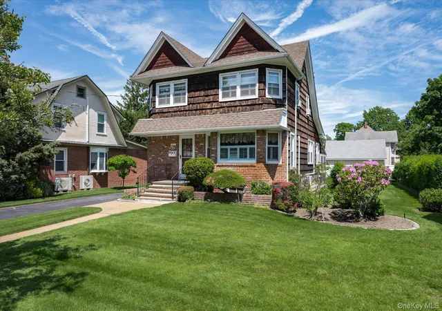 Photo 2 of Sale Pending at 311 Locust Ave, Hempstead, NY 11520 | MLS# 1004520 | Listing updated on 2026-06-26
