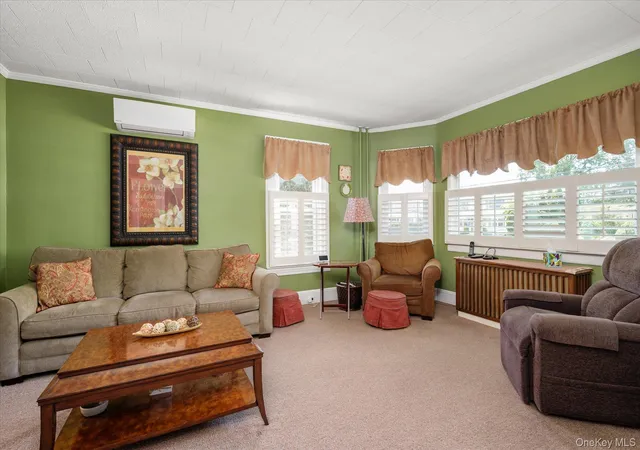 Photo 4 of Sale Pending at 311 Locust Ave, Hempstead, NY 11520 | MLS# 1004520 | Listing updated on 2026-06-26