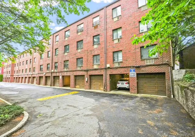 2nd image of 71-48 162nd St, Fresh Meadows, NY 11365