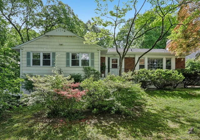 Photo 1 of Sale Pending at 62 Mohegan Rd, Larchmont, NY 10538 | MLS# 1004576 | Listing updated on 2026-09-21