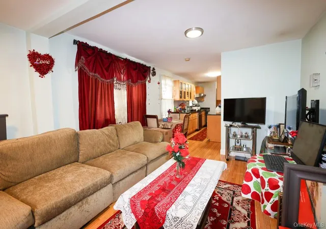 3rd image of 101-23 126Th St, New York, NY 11419 | MLS# 1004625