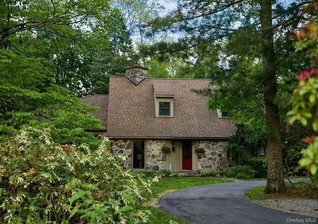 Photo 1 of Single family home for sale at 96 Plains Rd, New Paltz, NY 12561 | MLS# 1004631 | Listing updated on 2026-09-16