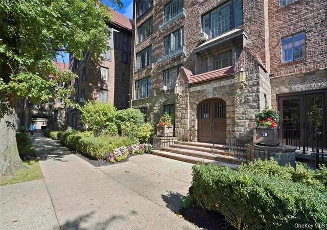 2nd image of 20 Continental Ave #1-G, Forest Hills, NY 11375 | MLS# 1004647