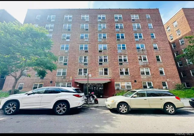 Photo 2 of Condo for sale at 140 65 Beech Ave #4H, Flushing, NY 11355 | MLS# 1004651 | Listing updated on 2026-05-28