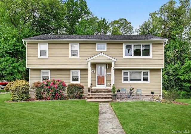 1st image of 7 Windsor Brook Ln, Orangetown, NY 10983 | MLS# 1004652