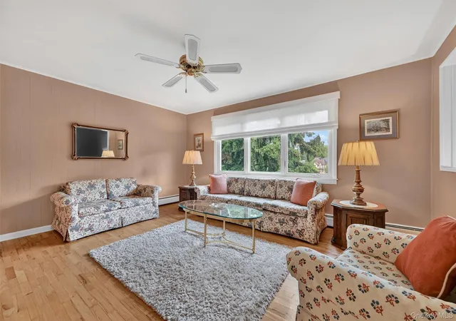 5th image of 7 Windsor Brook Ln, Orangetown, NY 10983 | MLS# 1004652