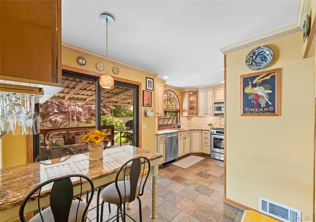 5th image of 38 Hillvale Rd, Albertson, NY 11507 | MLS# 1004660