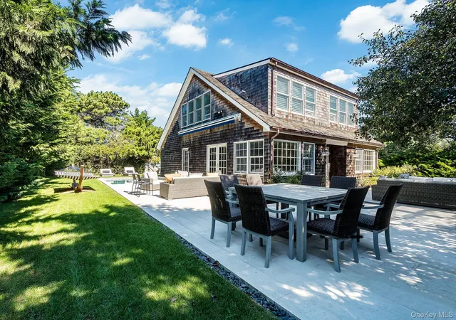Photo 3 of Single family home for sale at 74 Hampton Ln, East Hampton, NY 11930 | MLS# 1004680 | Listing updated on 2026-10-03
