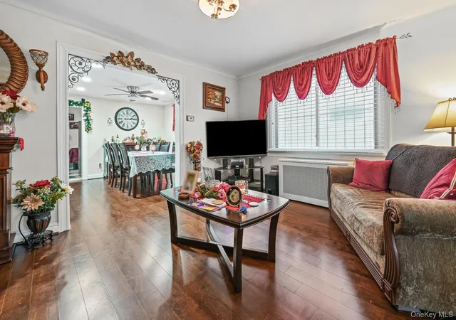 Photo 2 of Sale Pending at 19028 118th Avenue, Saint Albans, NY 11412 | MLS# 1004685 | Listing updated on 2026-06-27