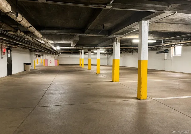 2nd image of 230 Central Ave, Hempstead, NY 11559