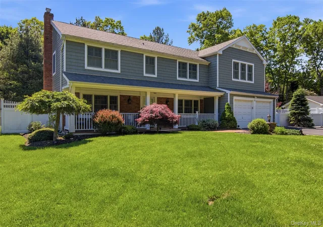 1st image of 6 Sussex Ln, Brookhaven, NY 11790 | MLS# 1004692