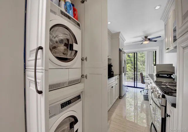 19th image of 1209 Broadway #D23, Hempstead, NY 11557 | MLS# 1004716