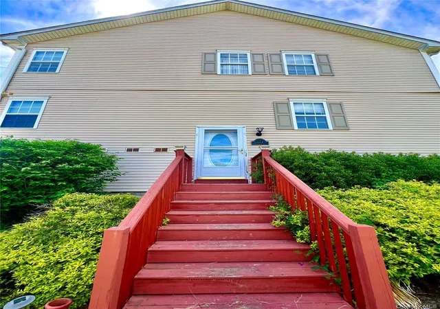 Photo 2 of Sale Pending at 60 Peach Pl, Middletown, NY 10940 | MLS# 1004718 | Listing updated on 2026-10-25