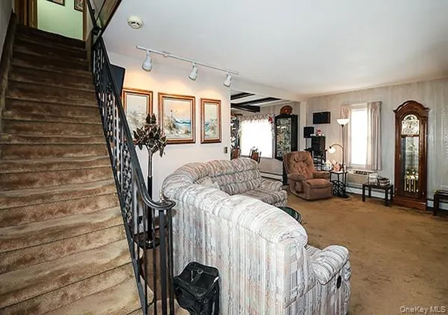 5th image of 425 Linden St, Hempstead, NY 11710 | MLS# 1004723