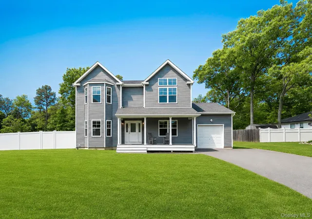 1st image of 164 Chestnut St, Mount Sinai, NY 11766 | MLS# 1004777
