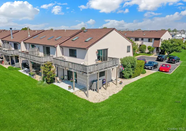 4th image of 1 Anchorage Wy, Hempstead, NY 11550