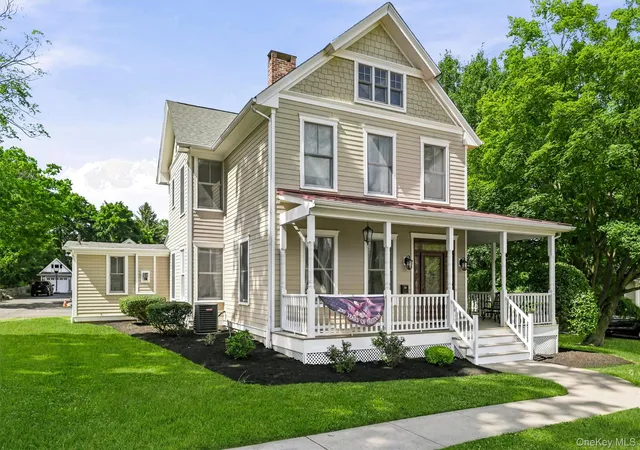 Photo 2 of Single family home for sale at 68 E Erie St, Blauvelt, NY 10913 | MLS# 1004800 | Listing updated on 2026-08-28