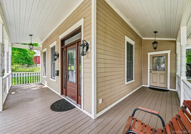 Photo 4 of Single family home for sale at 68 E Erie St, Blauvelt, NY 10913 | MLS# 1004800 | Listing updated on 2026-08-28