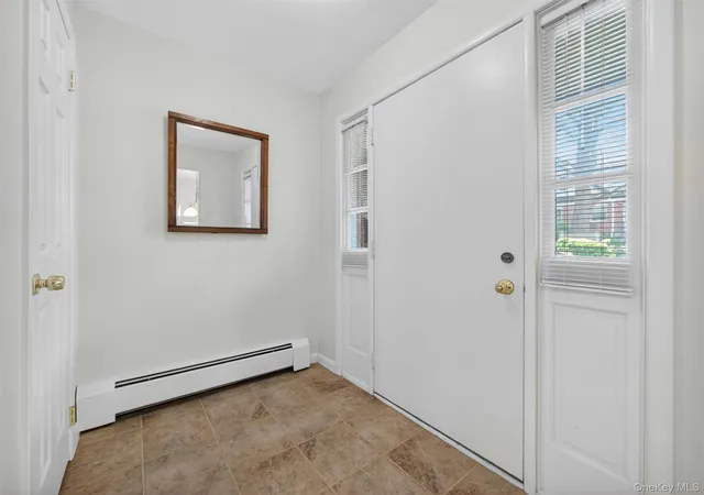 3rd image of 187 Doxbury Ln, Suffern, NY 10901 | MLS# 1004825