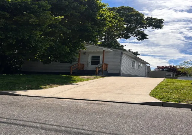 2nd image of 154 N 26th St, Wyandanch, NY 11798 | MLS# 1004854