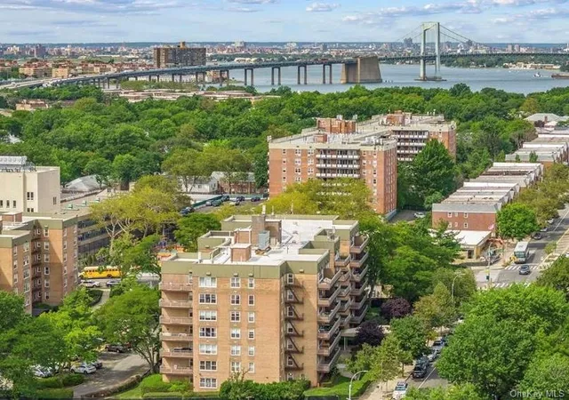2nd image of 23 20 Bell Blvd #5C, Bayside, NY 11360 | MLS# 1004884