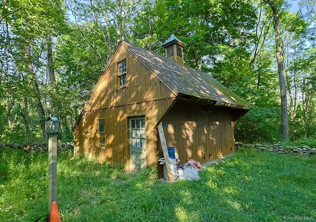 15th image of 95 Angola Rd, Cornwall, NY 12518 | MLS# 1004913