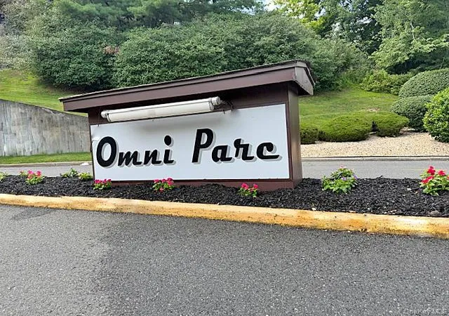 Homes for sale in Clarkstown, NY | 66 Omni Parc Dr, Clarkstown, NY 10954 | MLS# 1004919